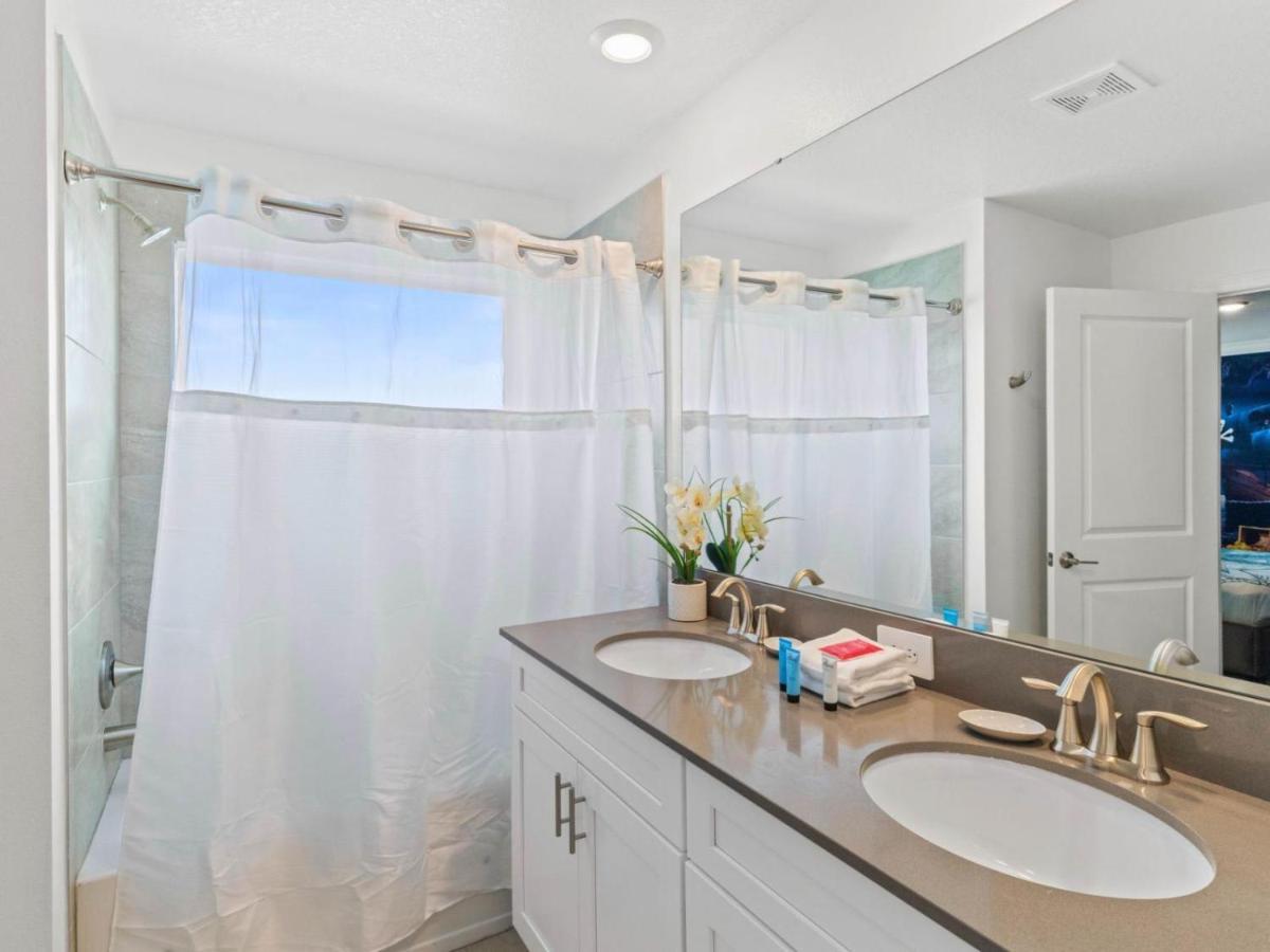 Gorgeous Condo Close To Disney W Private Pool Bbq - Themed Bedrooms Walk To Clubhouse Kissimmee Esterno foto